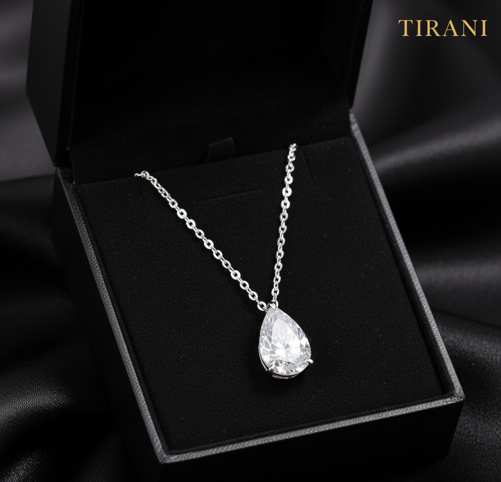 Naiara Moissanite Water Drop Necklace